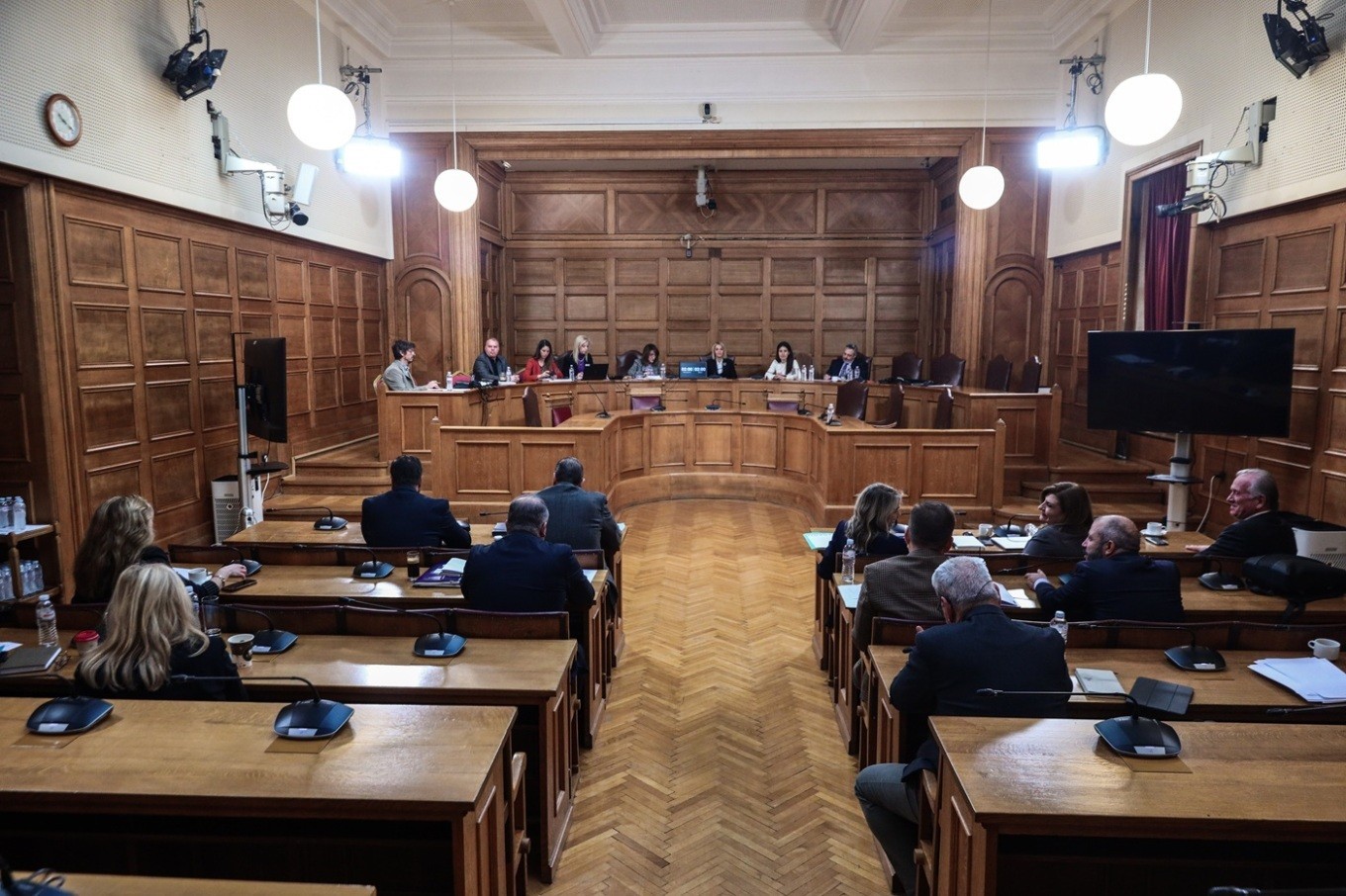 Απειλές κατά βουλευτών στην εξεταστική για τον ΟΠΕΚΕΠΕ καταγγέλλει η ΝΔ: «Βαριές οι ευθύνες της Κωνσταντοπούλου» | Ειδήσεις για την Οικονομία
