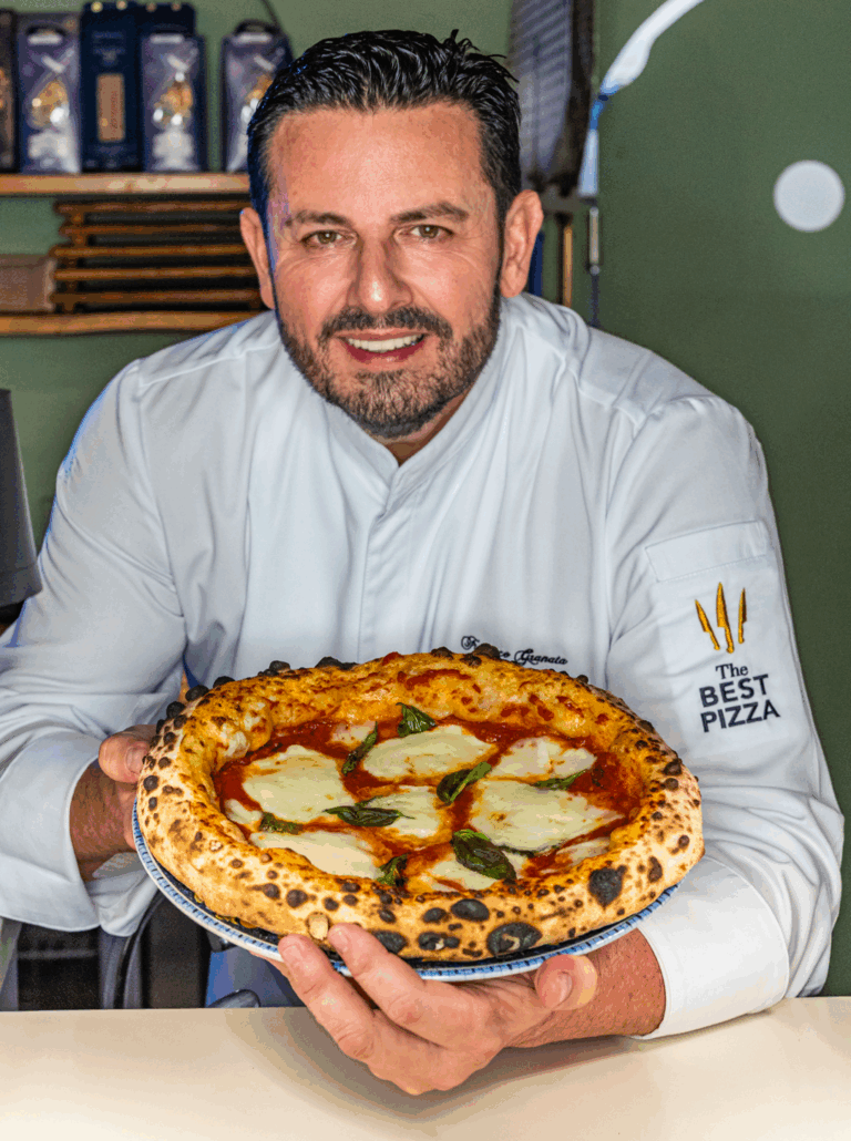 Napul’e: Η κορυφαία ναπολιτάνικη πίτσα στην Ελλάδα σε ένα ιταλικό εστιατόριο που έγινε θεσμός