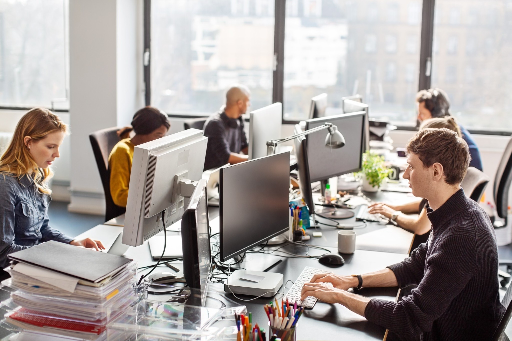 Γιατί οι νέοι της Gen Z δηλώνουν δυστυχισμένοι στην εργασία τους