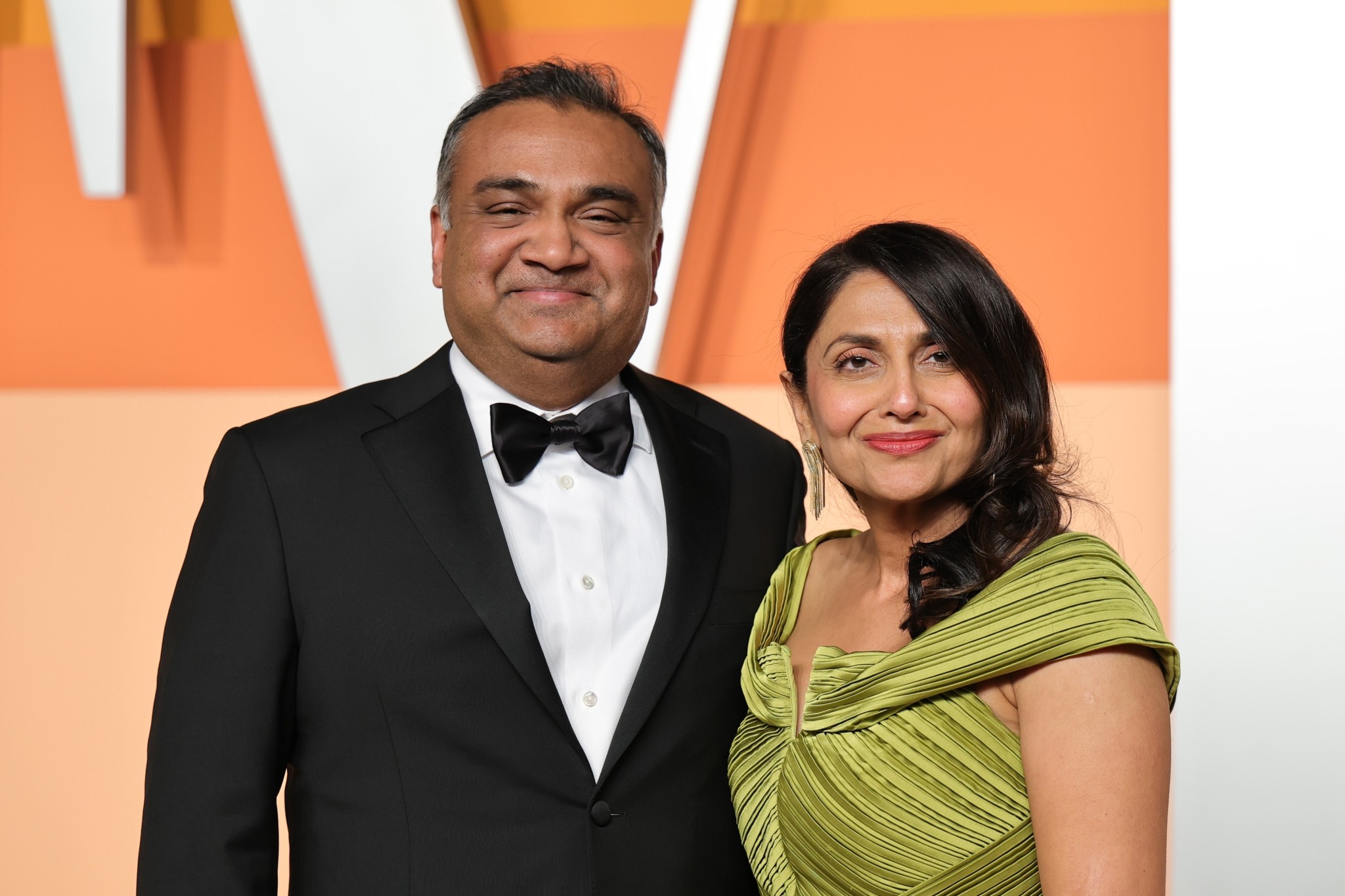 Ο άνθρωπος πίσω από την εκτόξευση του YouTube: CEO της χρονιάς ο Ινδός Νιλ Μόχαν Ο άνθρωπος πίσω από την εκτόξευση του YouTube: CEO της χρονιάς ο Ινδός Νιλ Μόχαν