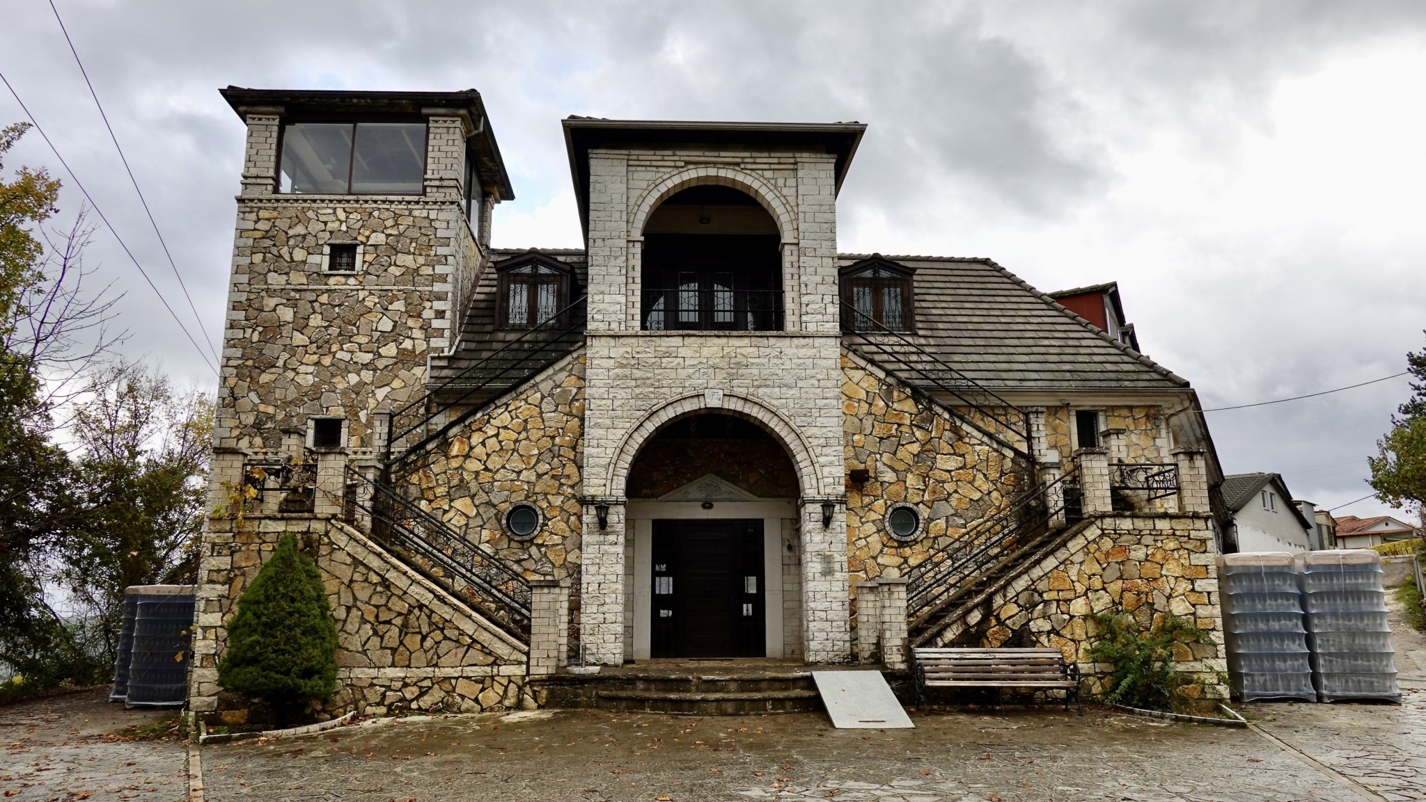 Ζίτσα: Το νέο μεγάλο πρότζεκτ του ευρηματικού οινοποιού Απόστολου Θυμιόπουλου