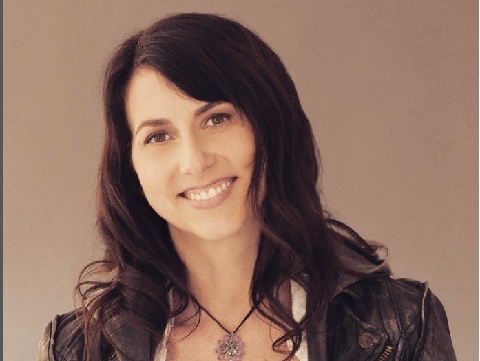 Μακένζι Σκοτ: Δωρεές $7,1 δισ. το 2025 – Χωρίς όρους, με έμφαση στην ισότητα και την ενδυνάμωση κοινοτήτων | Ειδήσεις για την Οικονομία