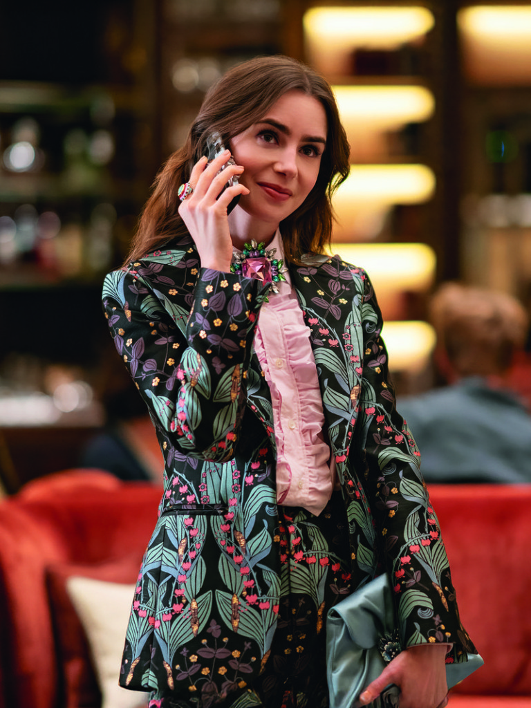 Emily in Paris: Ιστορίες μόδας και το στυλ που δημιούργησε η δημοφιλής τηλεοπτική σειρά