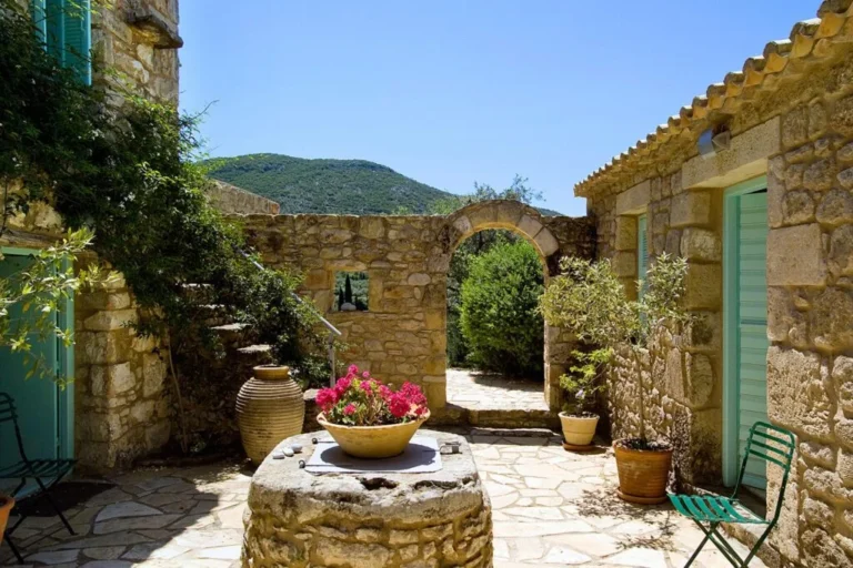 Η εντυπωσιακή διαδρομή των Etsi Architects: Το αρχιτεκτονικό γραφείο με έδρα την Καρδαμύλη