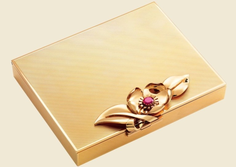 Φεστιβάλ υπερβολής: Πώς τα πιο πολυτελή προϊόντα ομορφιάς γίνονται κοσμήματα