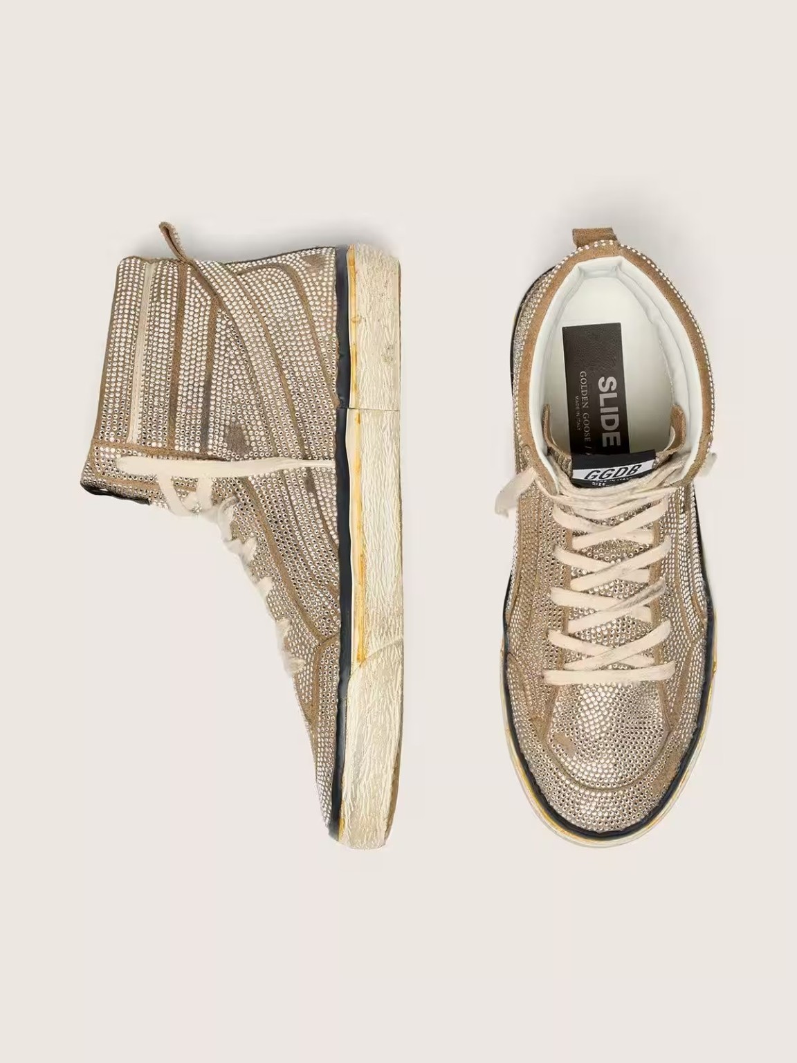 Golden Goose: Τα φθαρμένα sneakers των 1.900 ευρώ και το deal των 2,5 δισ.