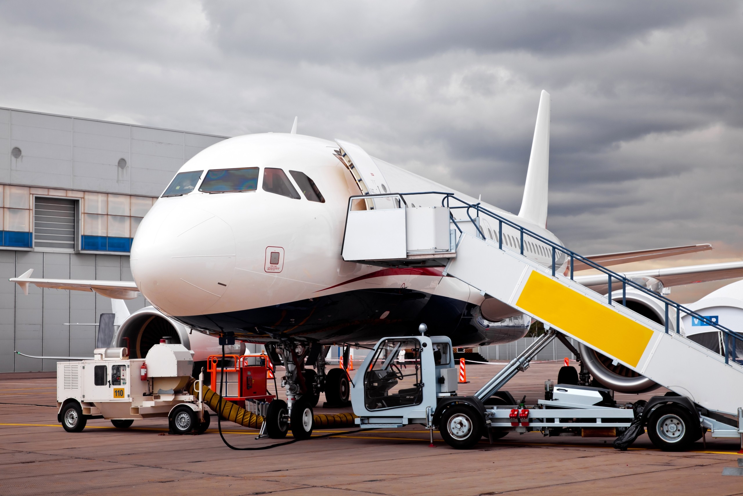 Morgan Stanley: Τέλος εποχής για το low-cost μοντέλο στις αερομεταφορές; | Ειδήσεις για την Οικονομία