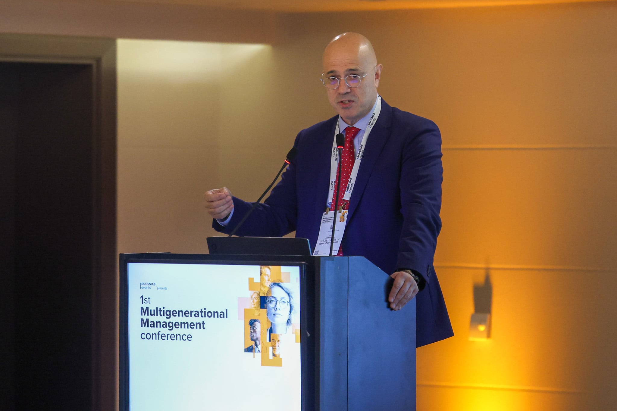 Αλεξόπουλος (ΟΟΣΑ): Μείωση 15% του ΑΕΠ στην Ελλάδα έως το 2050, αν δεν αντιστραφεί η συρρίκνωση του παραγωγικού δυναμικού | Ειδήσεις για την Οικονομία