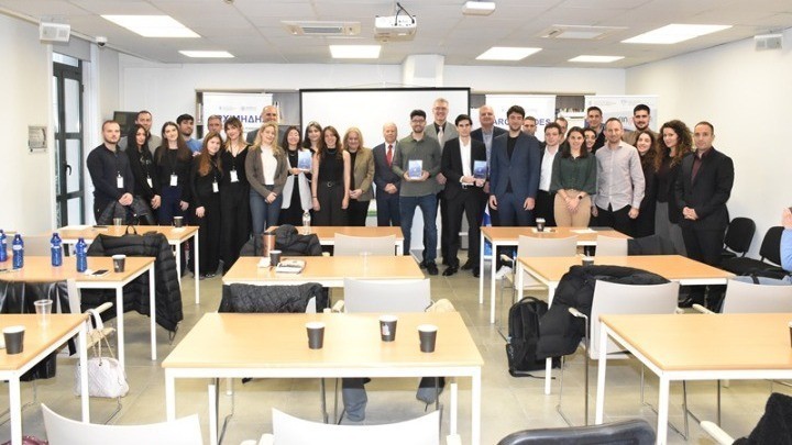 Καινοτόμα επιχειρηματικότητα: Μεταπτυχιακοί φοιτητές του ΕΚΠΑ δημιουργούν εφαρμογή ιχνηλασιμότητας τροφίμων | Ειδήσεις για την Οικονομία