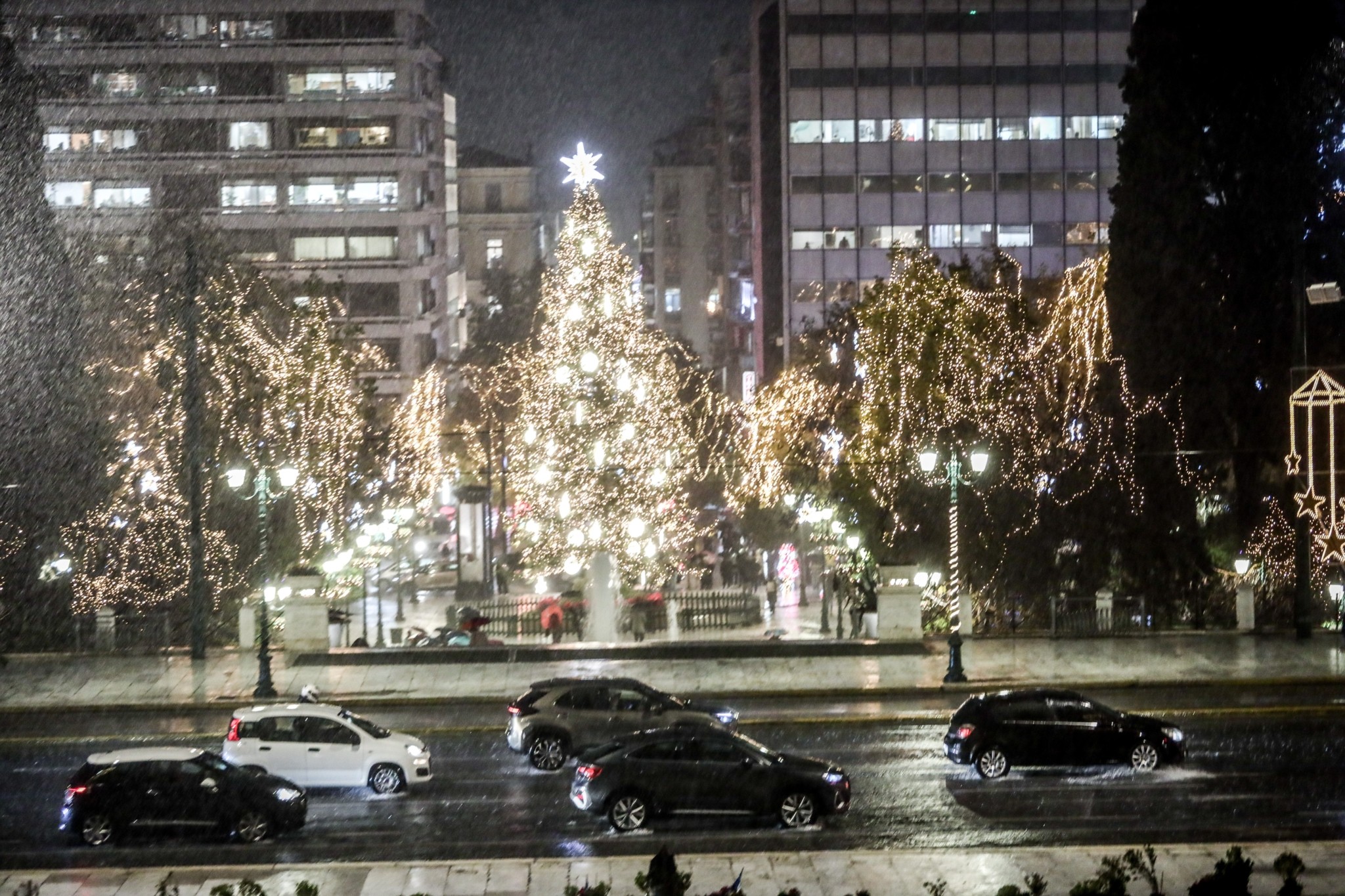 Κακοκαιρία Byron: Τι αποφασίστηκε στη διυπουργική σύσκεψη των φορέων Πολιτικής Προστασίας
