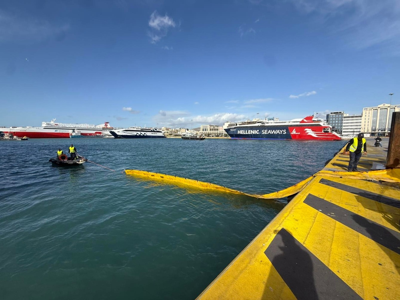 ΟΛΠ: Ολοκλήρωσε άσκηση ετοιμότητας για την αντιμετώπιση περιστατικών ρύπανσης στο Λιμάνι του Πειραιά (pics) | Ειδήσεις για την Οικονομία