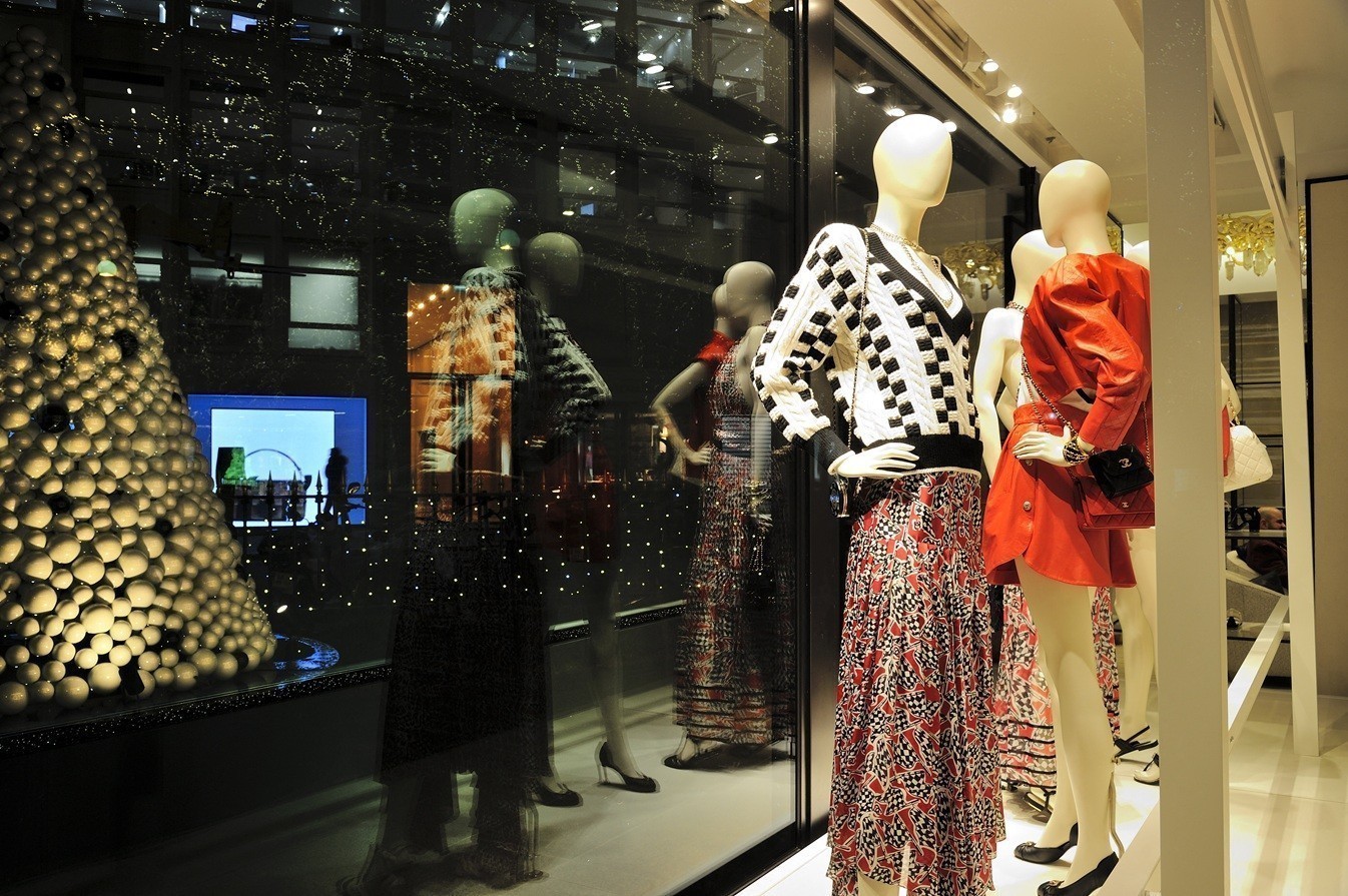 Είδη πολυτελείας: Ωθηση από τους υπερπλούσιους – Τέλος οι luxury αγορές από όσους αποταμίευαν για μήνες | Ειδήσεις για την Οικονομία