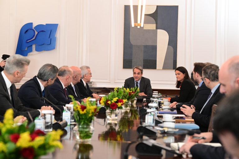 Μητσοτάκης για συλλογικές συμβάσεις: Θετική εξέλιξη σε μια εποχή έντασης και τοξικότητας (pics) | Ειδήσεις για την Οικονομία