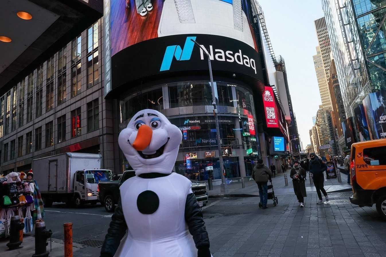 Nasdaq: «Κόφτης» στα IPOs εταιρειών μικρής κεφαλαιοποίησης μετά τα φαινόμενα χειραγώγησης | Ειδήσεις για την Οικονομία