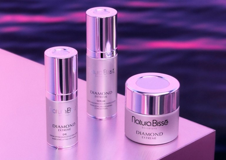 Φεστιβάλ υπερβολής: Πώς τα πιο πολυτελή προϊόντα ομορφιάς γίνονται κοσμήματα