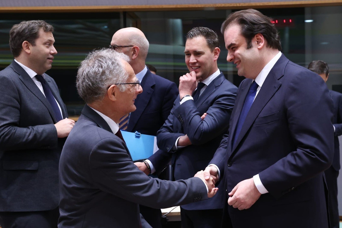 Πώς φτάσαμε στην εκλογή Πιερρακάκη στο Eurogroup: Οι «υποσχετικές», οι συμμαχίες και το παρασκήνιο | Ειδήσεις για την Οικονομία