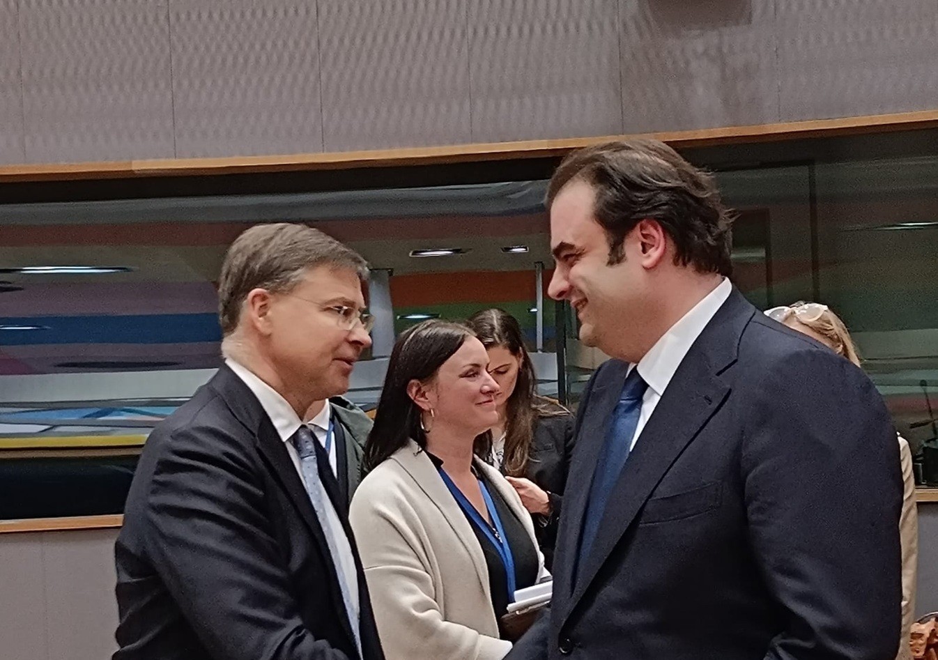 Πιερρακάκης: Οι αποφάσεις του Eurogroup να έχουν άμεσο αποτύπωμα στη ζωή των πολιτών | Ειδήσεις για την Οικονομία