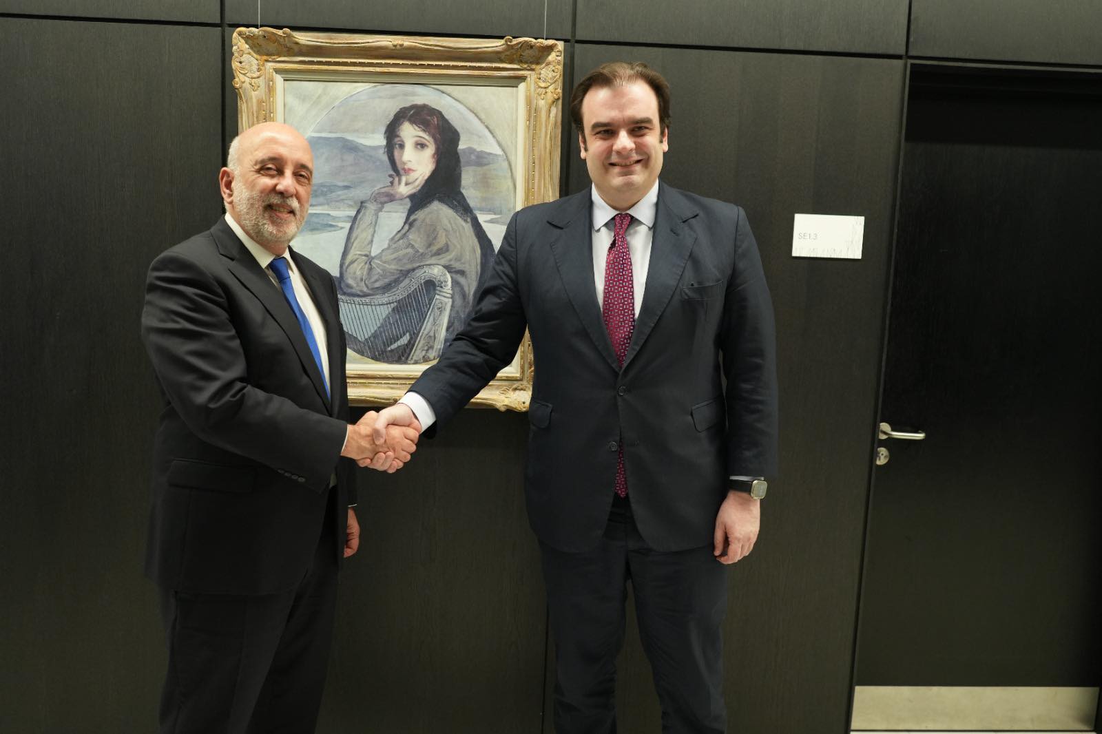 Συνάντηση Πιερρακάκη με τον Ιρλανδό διοικητή της Κεντρικής Τράπεζας: Ενιαία αγορά και ψηφιακό ευρώ στο επίκεντρο | Ειδήσεις για την Οικονομία