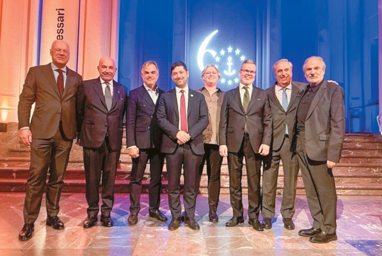 Η Ευρώπη ηγείται στη ναυτιλία γιατί επενδύει στους ανθρώπους της (pics)