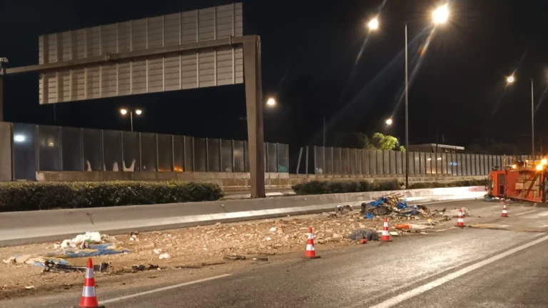 Αυξημένη κίνηση στον Κηφισό προς Λαμία μετά από τροχαίο στο ύψος της Καλυφτάκη