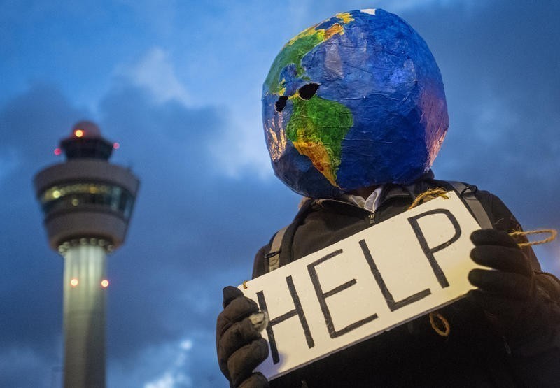 Greenpeace: Οι πρώτες θέσεις στις αεροπορικές ευθύνονται για πάνω από το 36% των συνολικών εκπομπών των πτήσεων | Ειδήσεις για την Οικονομία