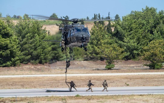 Airbus: Η Ελλάδα υπογράφει συμπληρωματική σύμβαση υποστήριξης του στόλου NH90 | Ειδήσεις για την Οικονομία