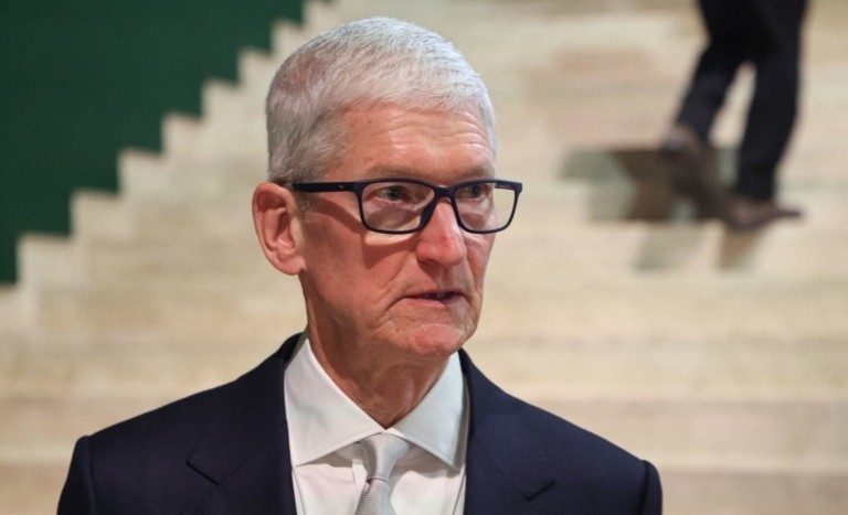 Τιμ Κουκ: Καλεί σε αποκλιμάκωση μετά τη δολοφονία του Άλεξ Πρεττι στη Μινεάπολη από πράκτορες της ICE