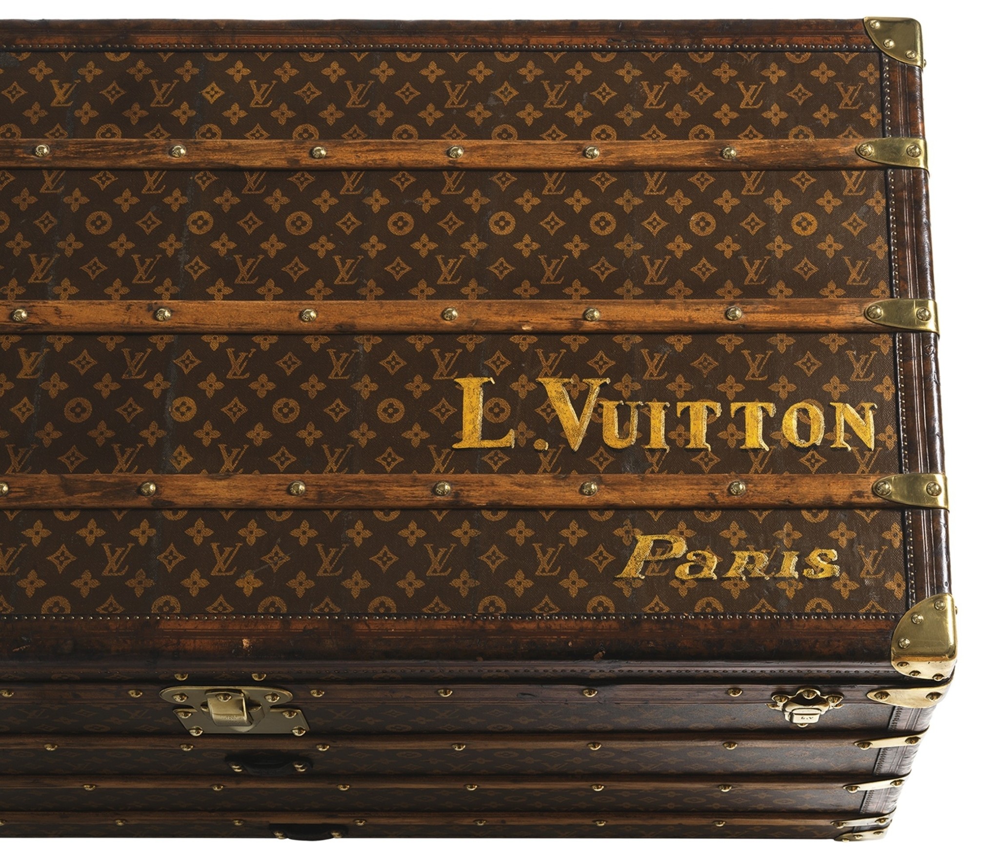 Louis Vuitton: Τι είναι το Monogram που κλείνει 130 χρόνια από τη δημιουργία του 