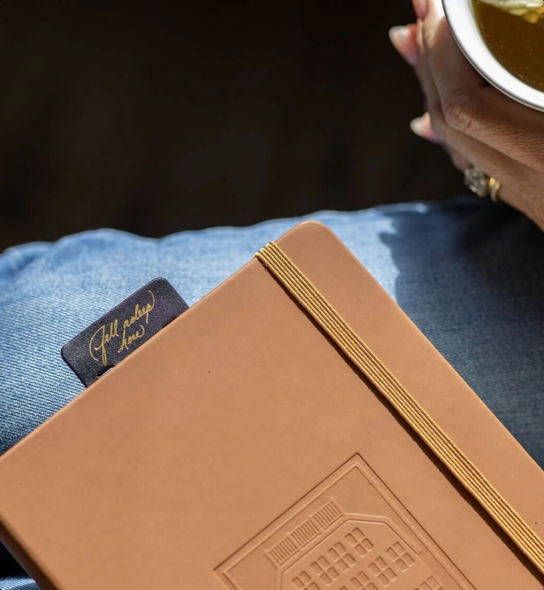 Sold out μέσα σε μισή ώρα ο σελιδοδείκτης της Μέγκαν Μαρκλ 