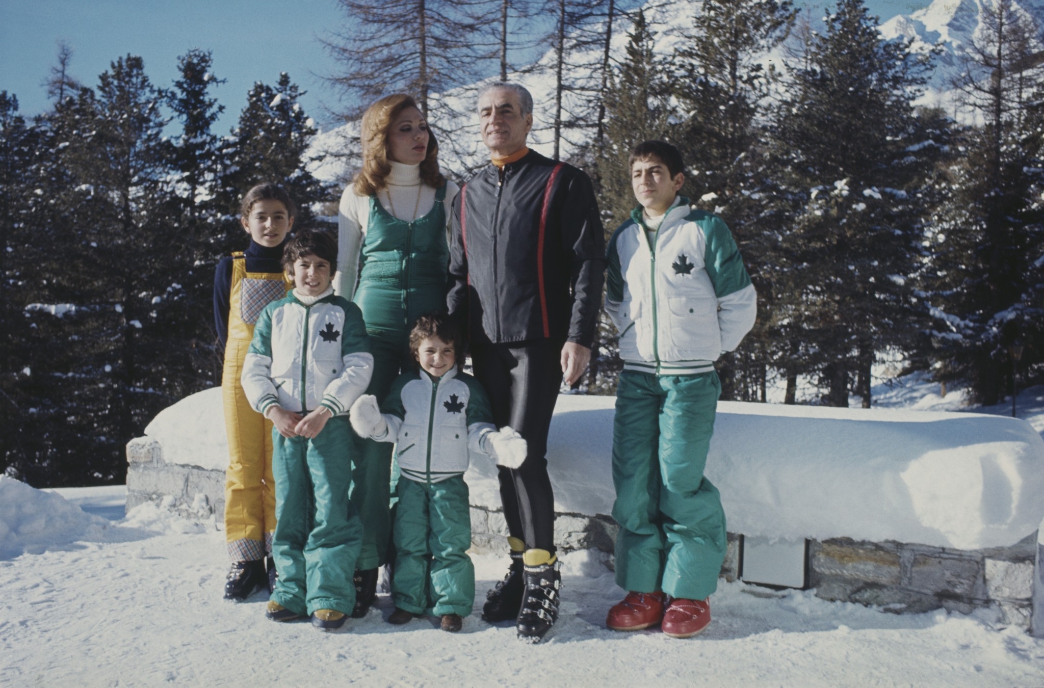 Παχλαβί: Η ιστορία της δυναστείας που ονειρεύεται να κυβερνήσει (πάλι) το Ιράν