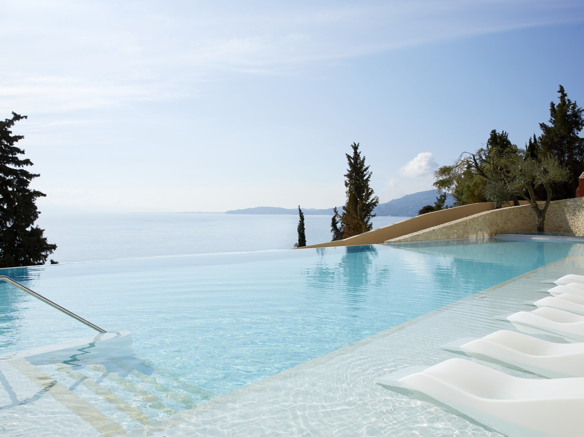 Χρήστος Κτενίδης, Mar-Bella Collection: Τέσσερα ξενοδοχεία που δίνουν άλλο νόημα στην εμπειρία του Ιονίου