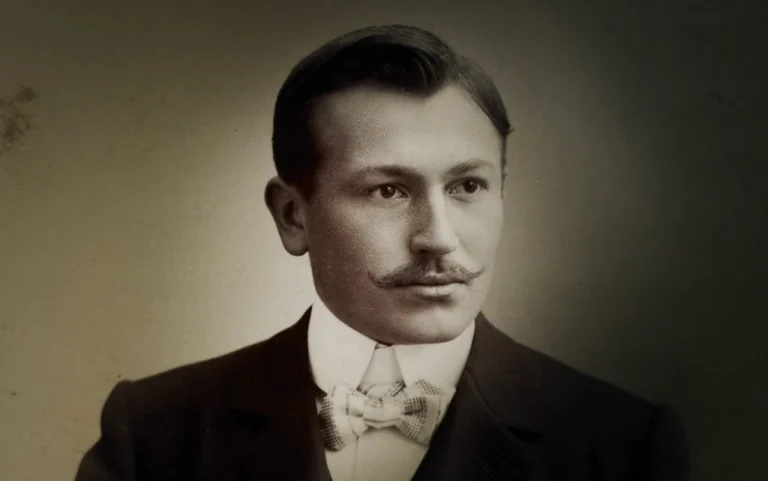 Rolex: Πώς λειτουργεί ένας κολοσσός χωρίς μετόχους και ανακοινώσεις, αλλά με τζίρο 11 δισ. ευρώ