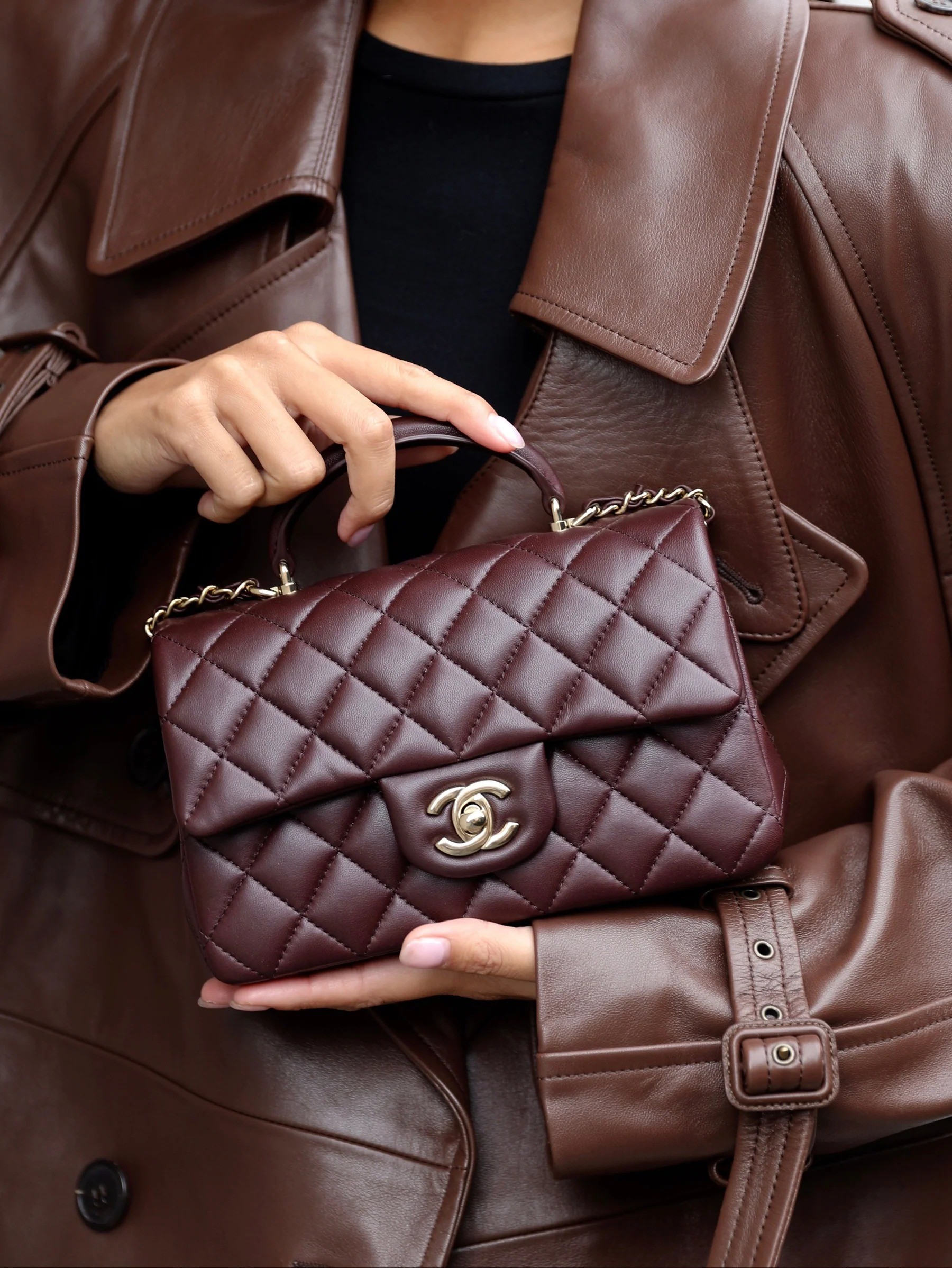 Μεταχειρισμένα προϊόντα πολυτελείας: Η νέα μεγάλη αγορά και οι απομιμήσεις