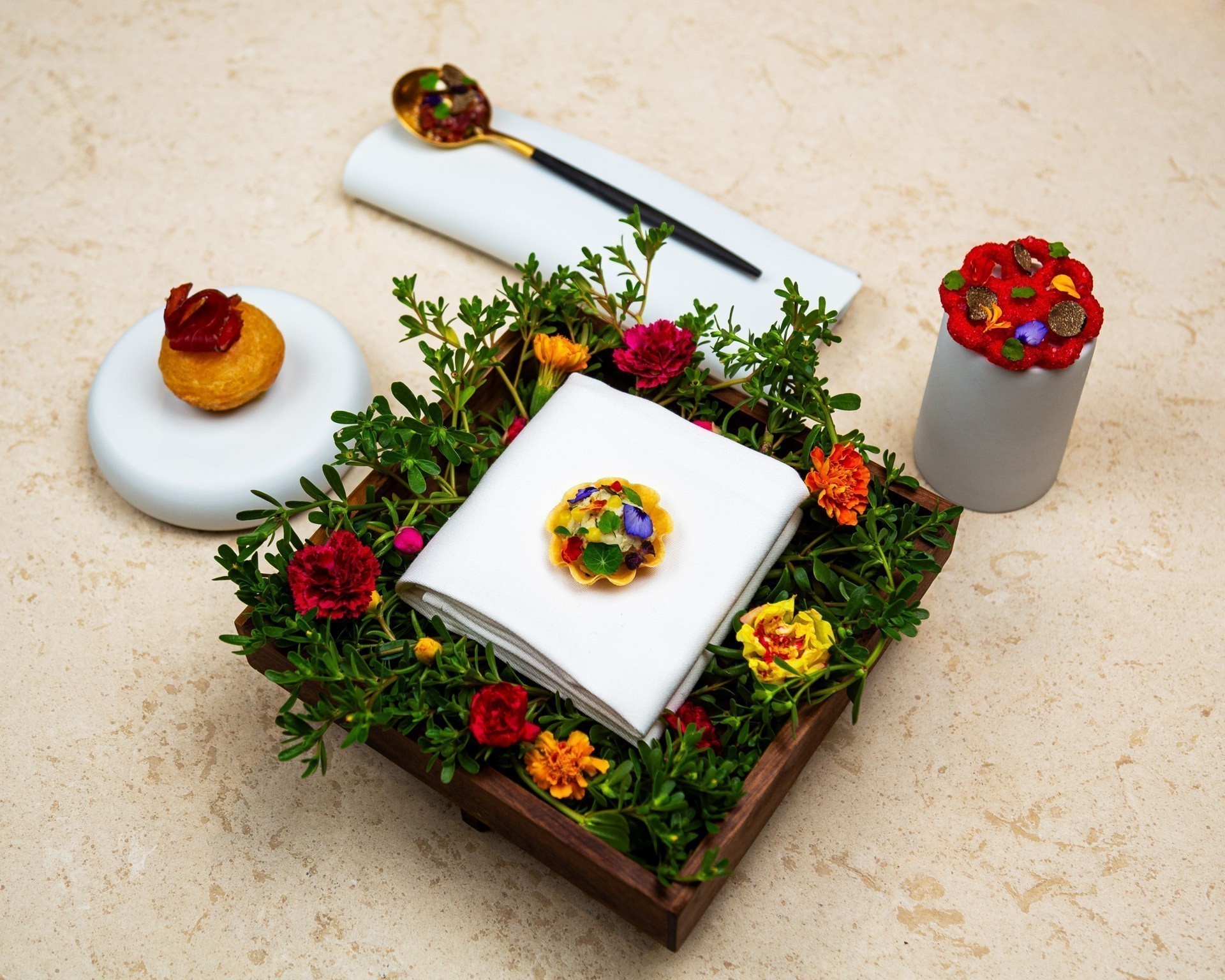 Αρετή Ντάρμα-Τσιρώνη: Αλήθειες και μύθοι για την πολυτέλεια στην Ελλάδα και τον κόσμο