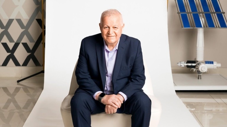 Ιρανοί που μετανάστευσαν στις ΗΠΑ και έγιναν δισεκατομμυριούχοι