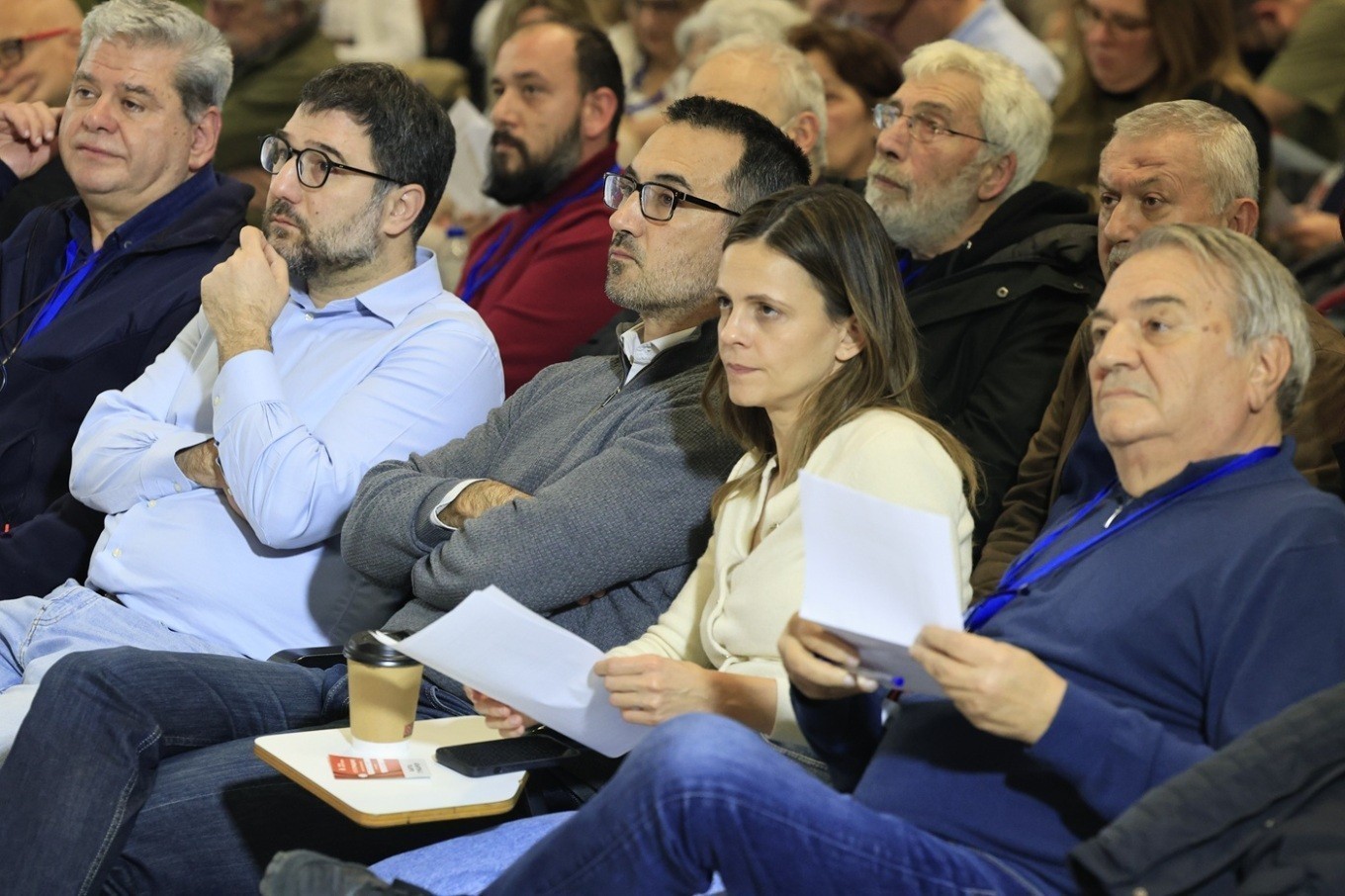 Αναβολή στη ρήξη στο συνέδριο της Νέας Αριστεράς