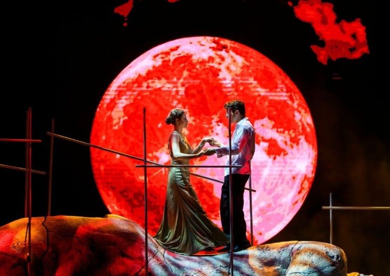 Θέατρο στην Αθήνα: 6 παραστάσεις που ξεχωρίζουν