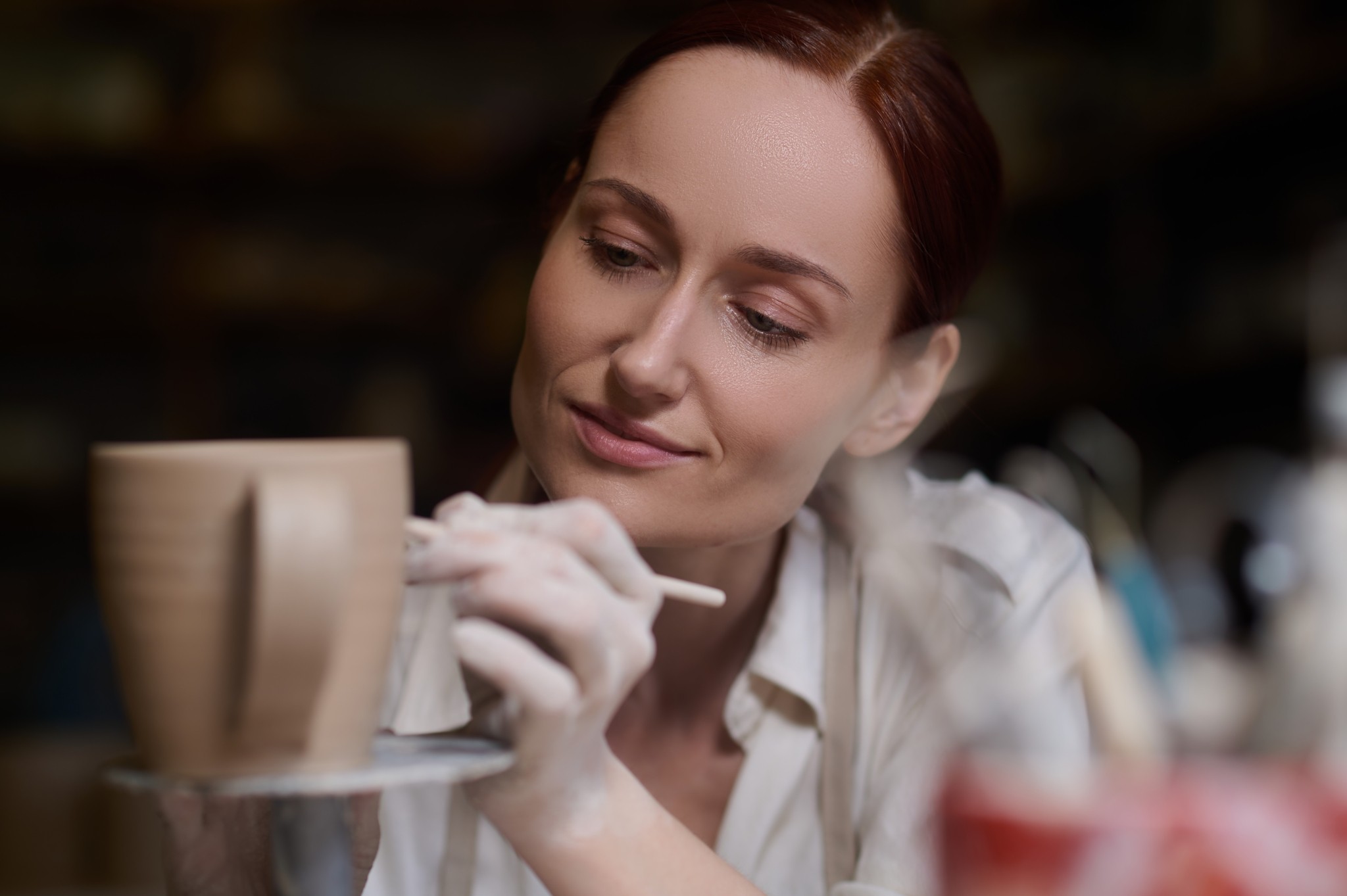 Η άνθηση της κεραμικής στην Ελλάδα – Πώς από χόμπι και ψυχοθεραπεία έγινε μόδα και εισόδημα