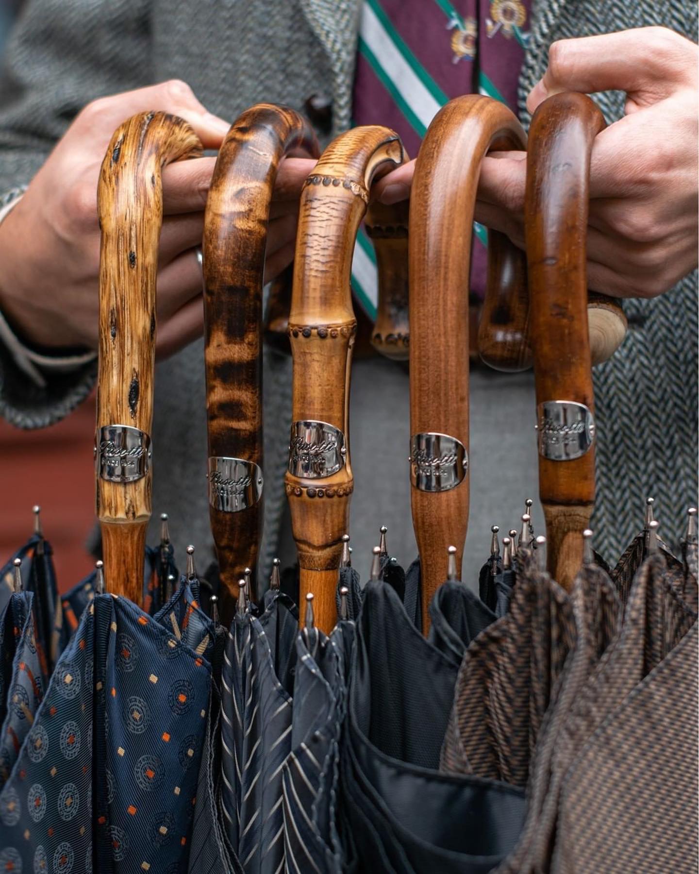 Οι καλύτερες χειροποίητες ομπρέλες στην Ευρώπη έχουν αληθινό στυλ