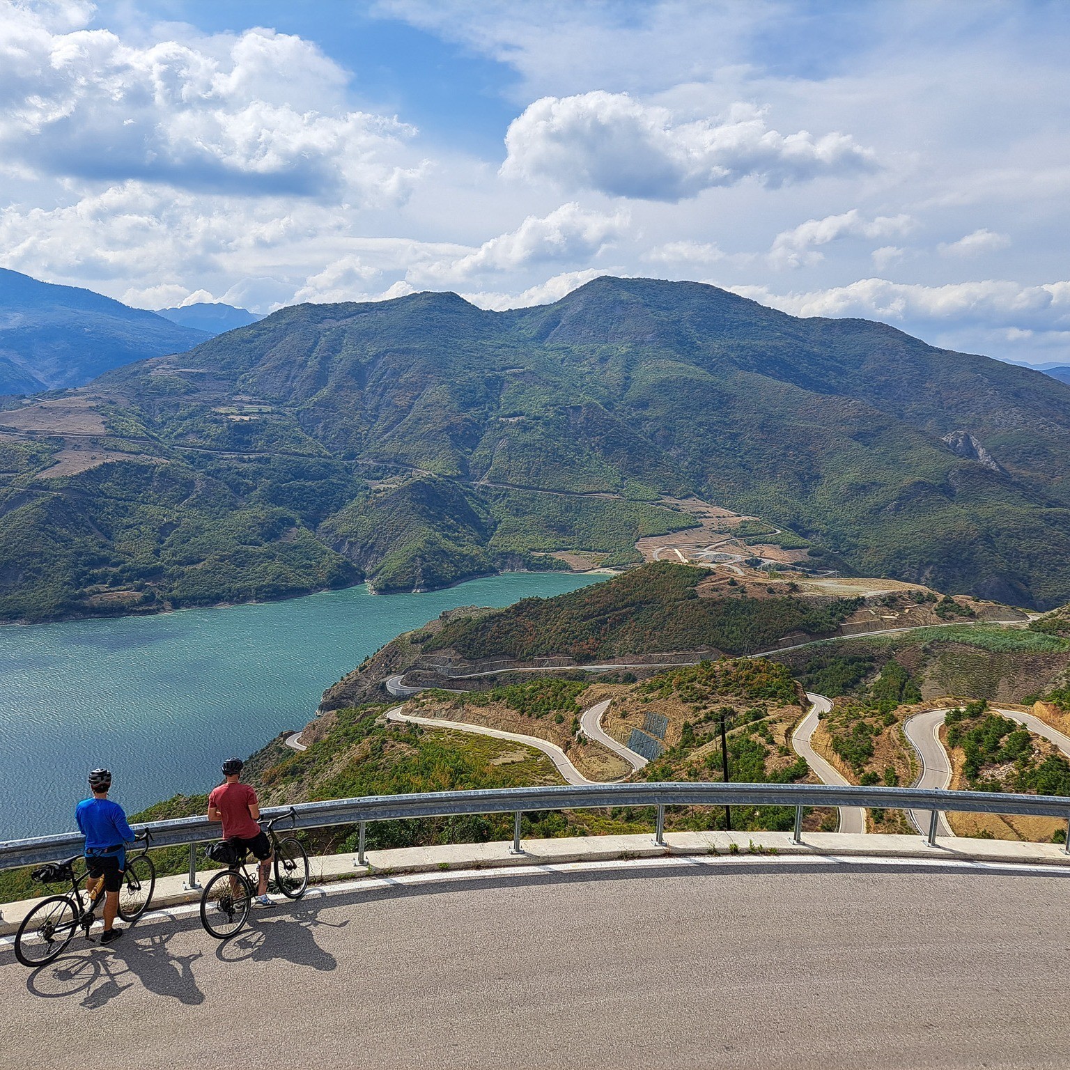 Trans Dinarica: Η ποδηλατική διαδρομή των 5.500 χιλιομέτρων που ενώνει 8 χώρες