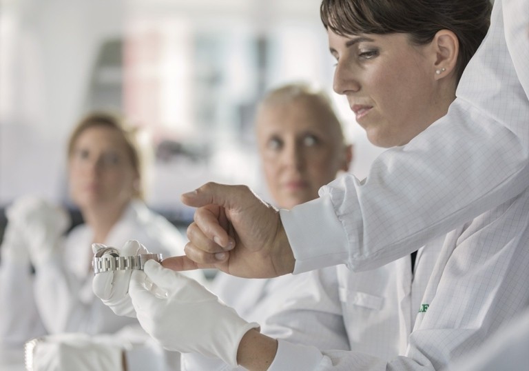 Η Rolex άνοιξε σχολή και η εισαγωγή είναι τόσο δύσκολη όσο στο Harvard