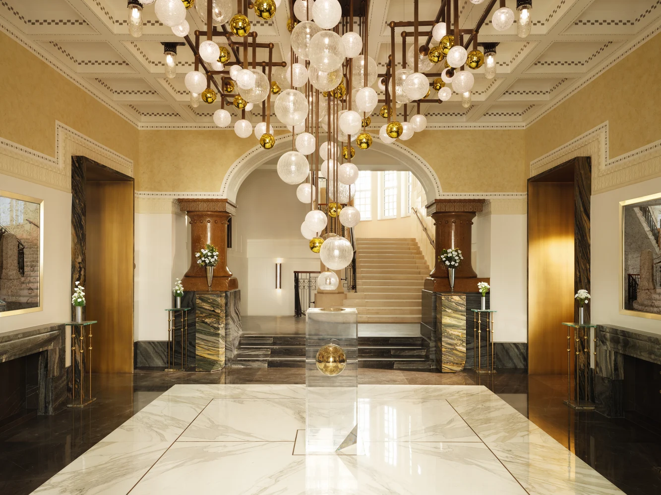 Το δικαστήριο που έγινε υπερπολυτελές ξενοδοχείο