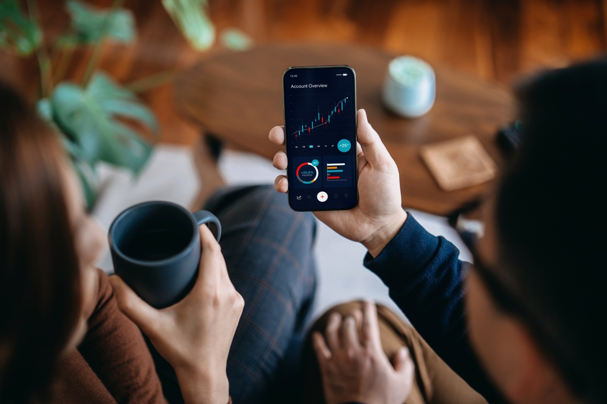 Η ιστορική στροφή της Gen Z: Επενδύουν στo Χρηματιστήριo, δεν αγοράζουν δικό τους ακίνητο