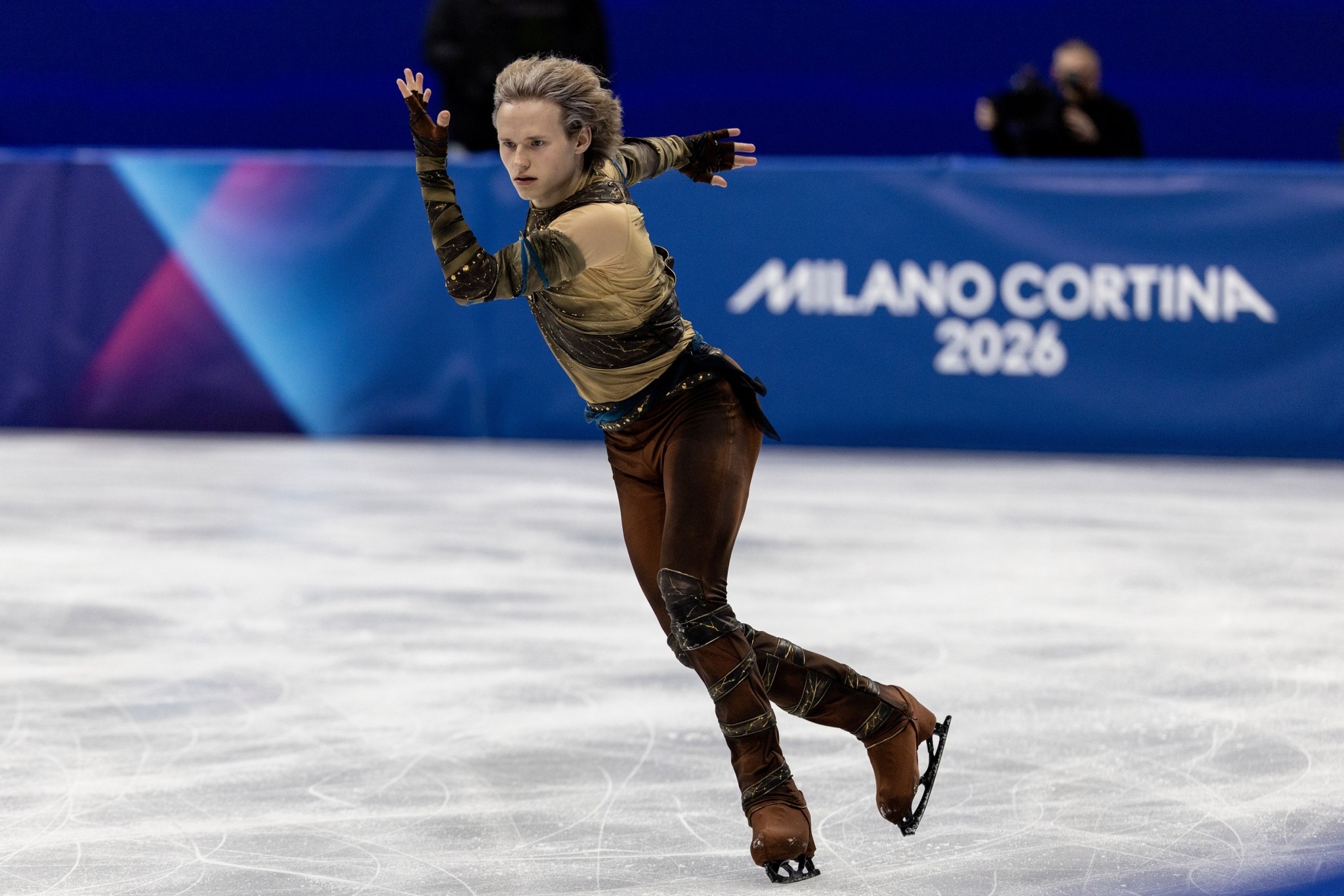 Ολοι μιλούν για τον θεό του τετραπλού άξελ – Το «χρυσό» μάρκετινγκ πίσω από το παιδί-θαύμα