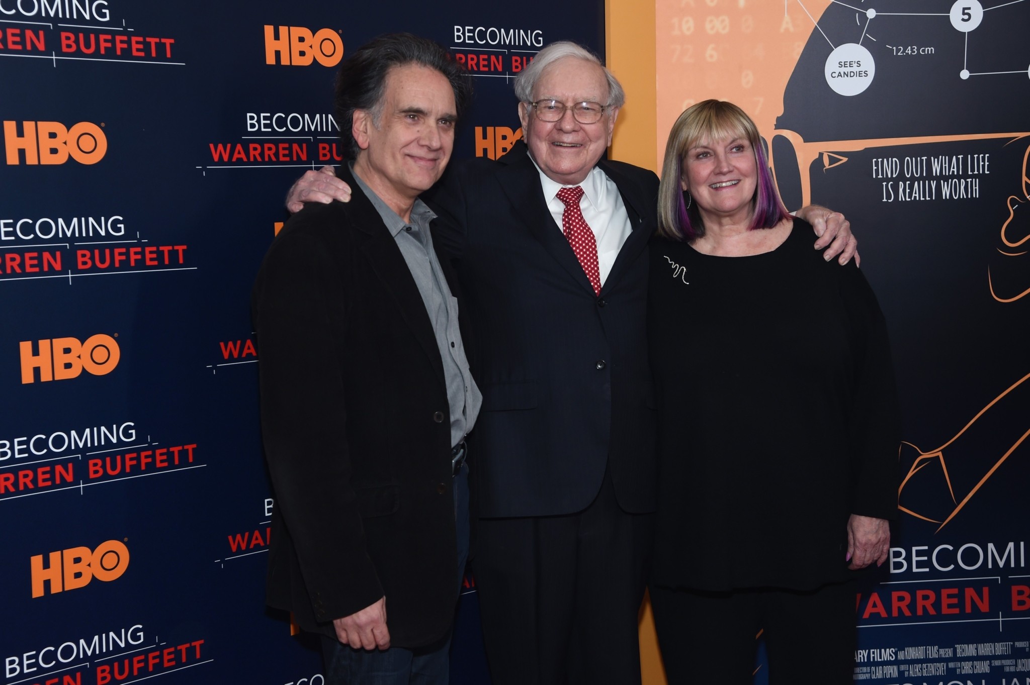 Η δύσκολη κληρονομιά του Γουόρεν Μπάφετ και τα τρία παιδιά του που θα τη μοιραστούν