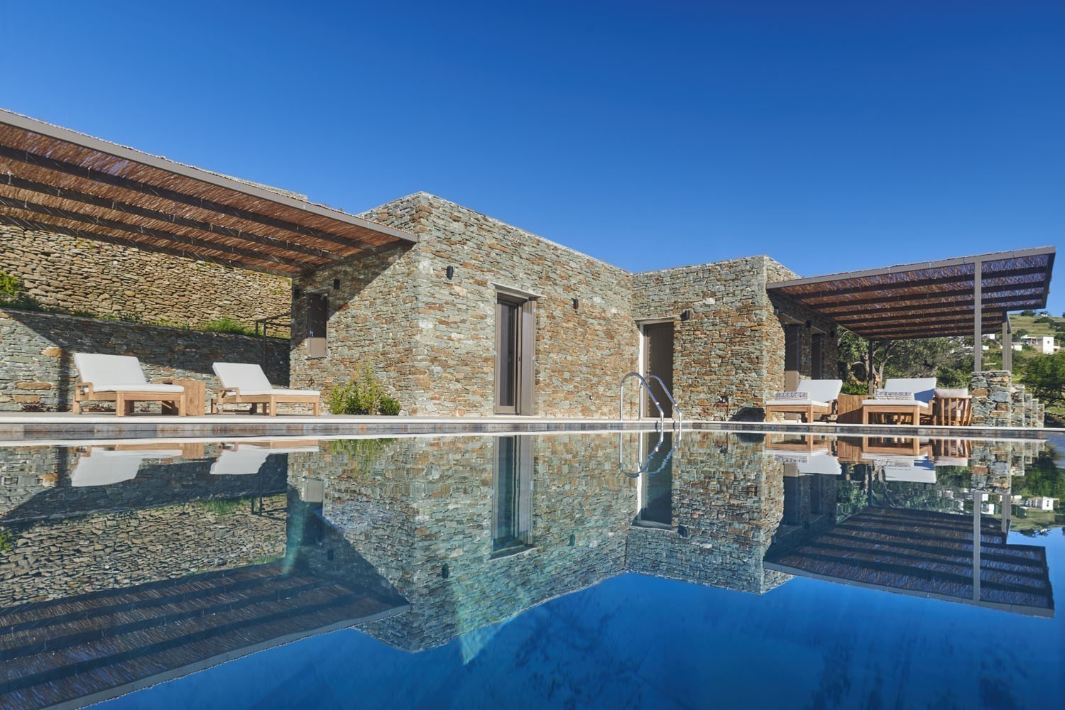 Ο Γρηγόρης Σκαλιστήρας δεν είναι ο τυπικός ξενοδόχος: Αυτή είναι η φιλοσοφία του για την εμπειρία της πολυτέλειας