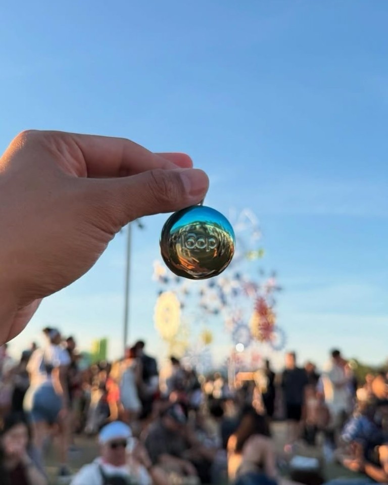 Αυτά τα ακουστικά είναι και κοσμήματα και ωτοασπίδες υψηλής τεχνολογίας