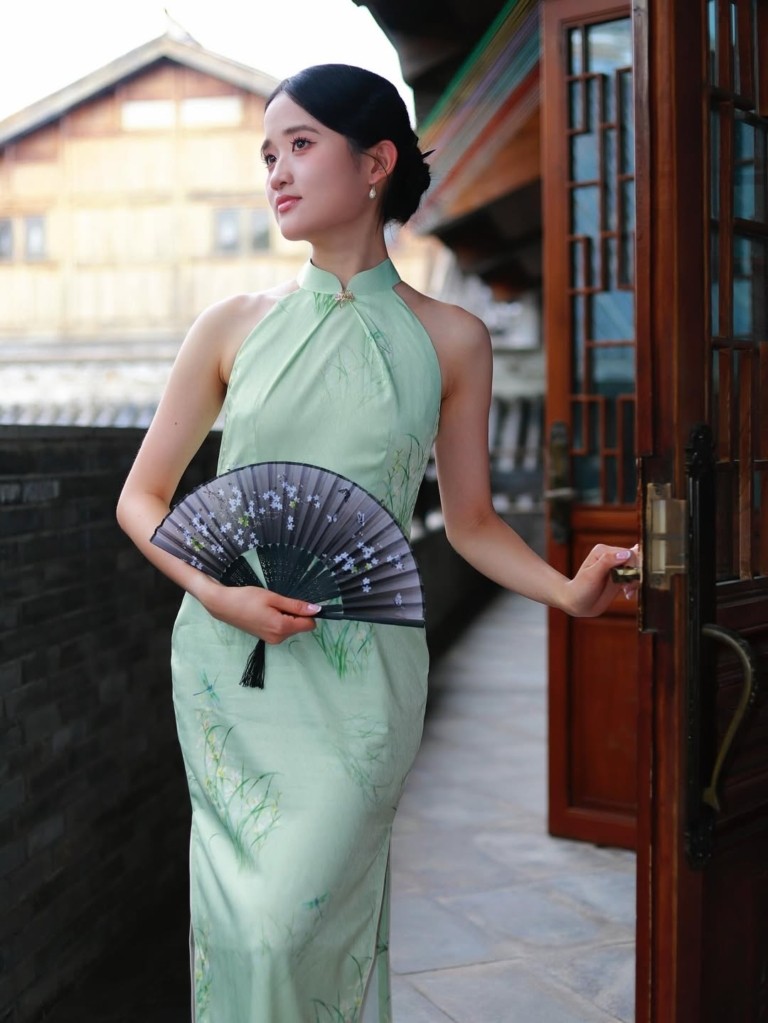 «Ας κάνουμε τον… Κινέζο»: Μήπως έχουμε αρχίσει να αποκτούμε κινεζικές συνήθειες;