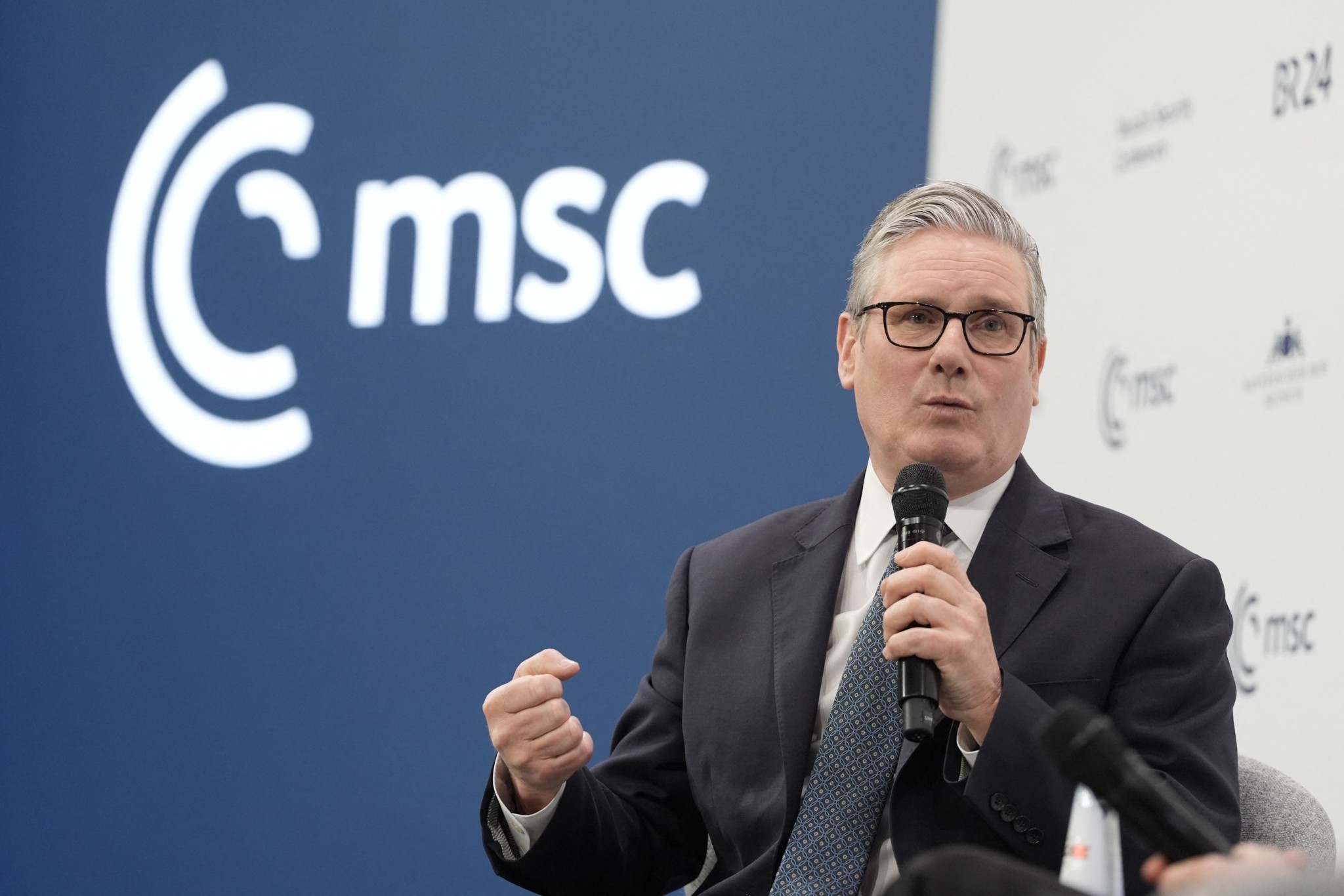 Στάρμερ στο Μόναχο: Η Ευρώπη είναι ένας κοιμώμενος γίγαντας – Πρέπει να είναι έτοιμη να πολεμήσει αν χρειαστεί