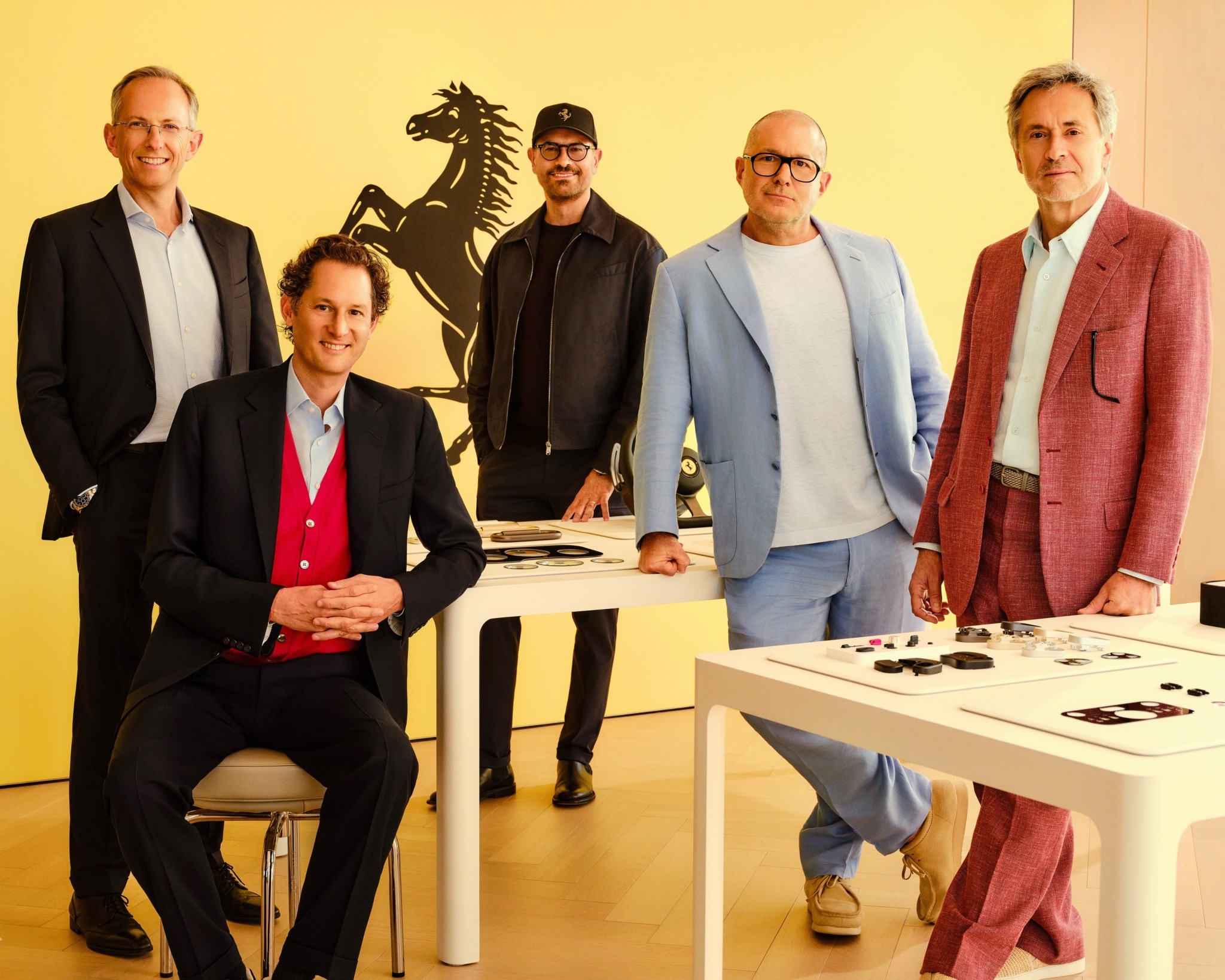 Ο σχεδιαστής του iPhone πίσω από την εντυπωσιακή νέα Ferrari Luce